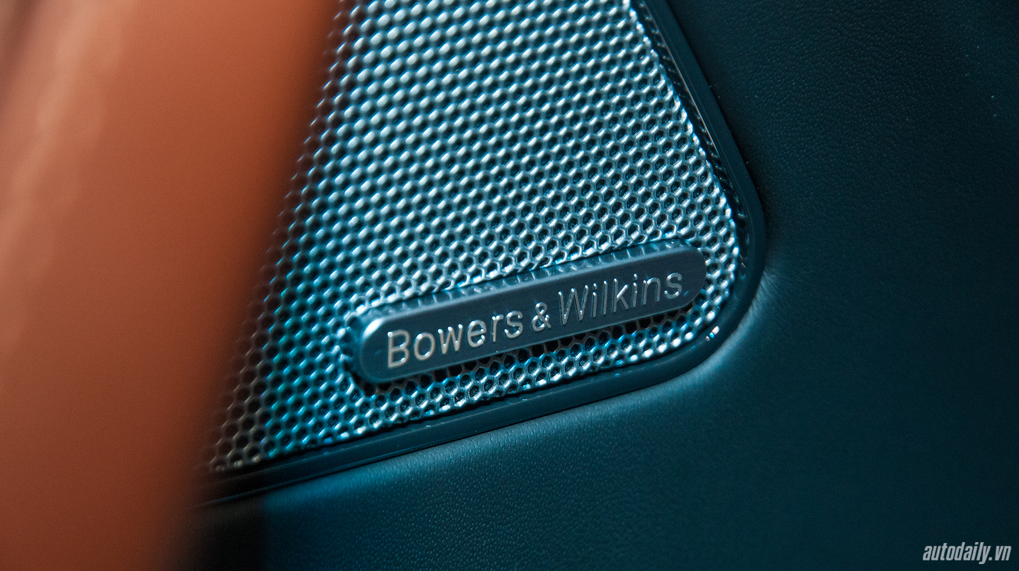 Ảnh chi tiết nội thất Maserati Levante tại Việt Nam noi that Maserati Levante (17).jpg