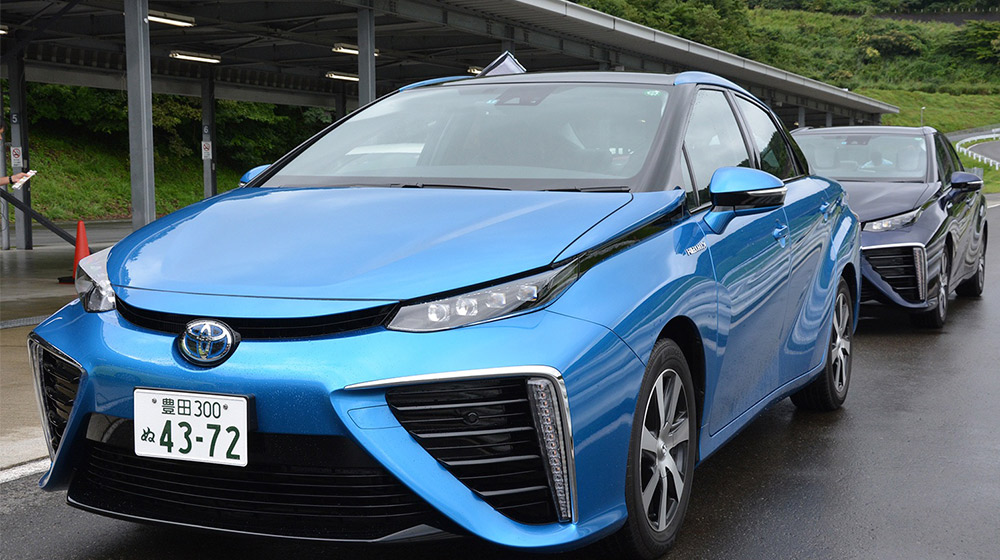 Toyota Mirai 2021 двигатель