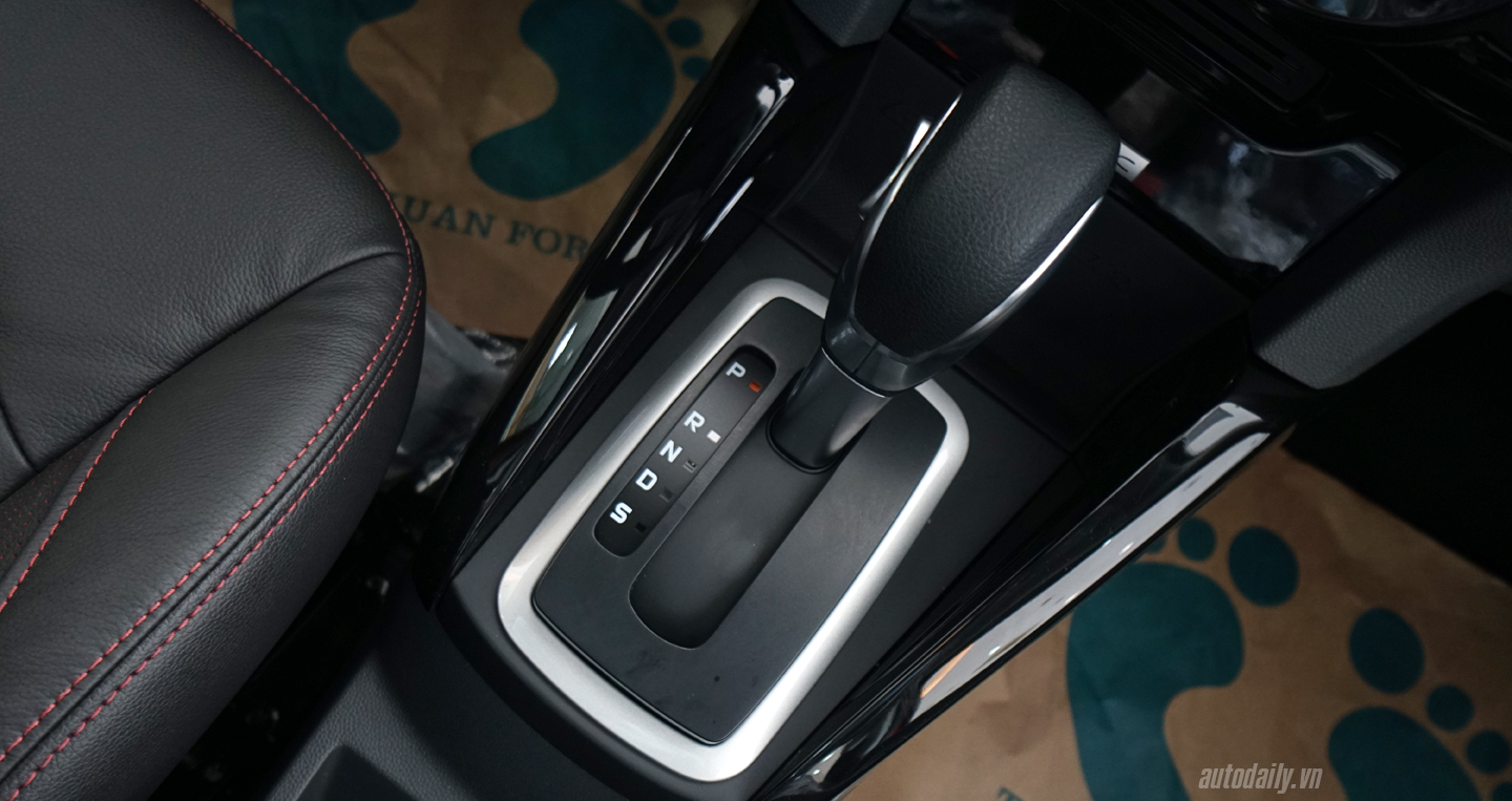 Ảnh chi tiết Ford EcoSport Titanium Black Edition tại đại lý Ford EcoSport Black Edition Autodaily (20).jpg