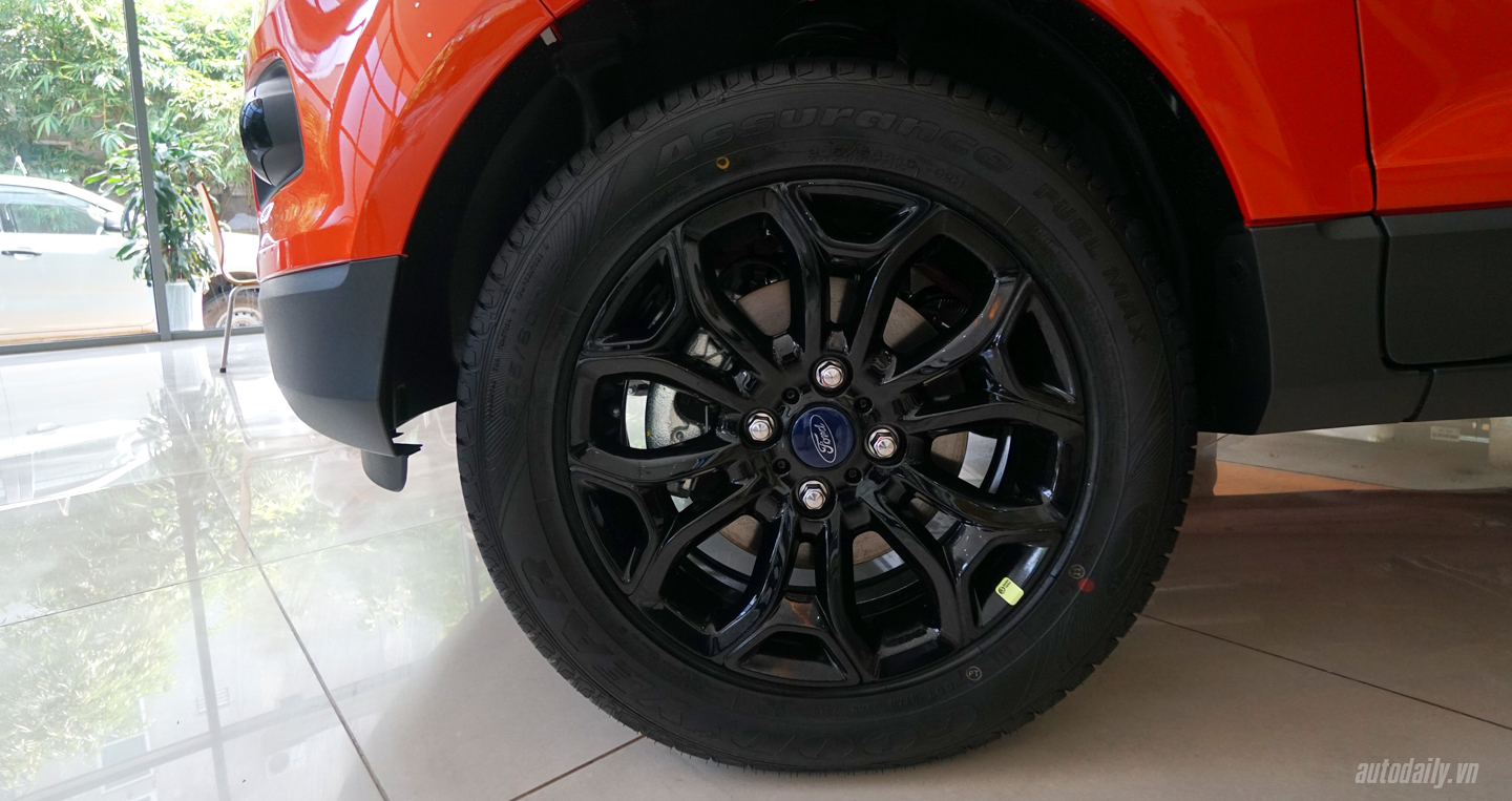 Ảnh chi tiết Ford EcoSport Titanium Black Edition tại đại lý Ford EcoSport Black Edition Autodaily (27).jpg