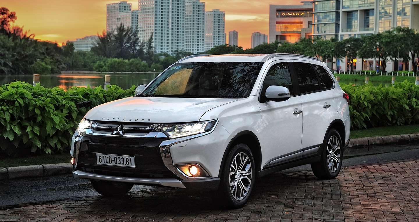 Ảnh Mitsubishi Outlander hoàn toàn mới outlander (18).jpg