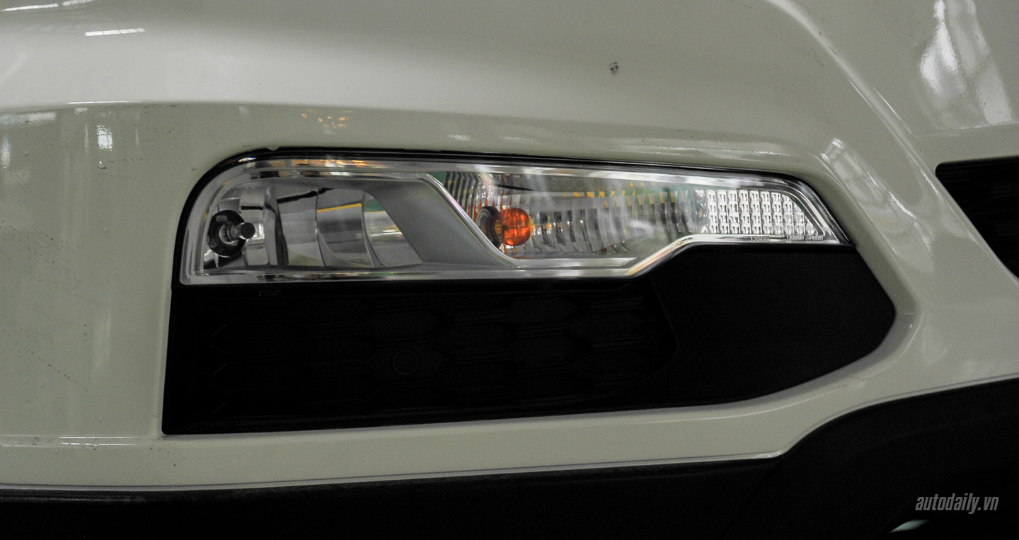 Ảnh chi tiết SsangYong Rexton 2016 giá 1,119 tỷ đồng tại Việt Nam SsangYong Rexton Autodaily (12).JPG