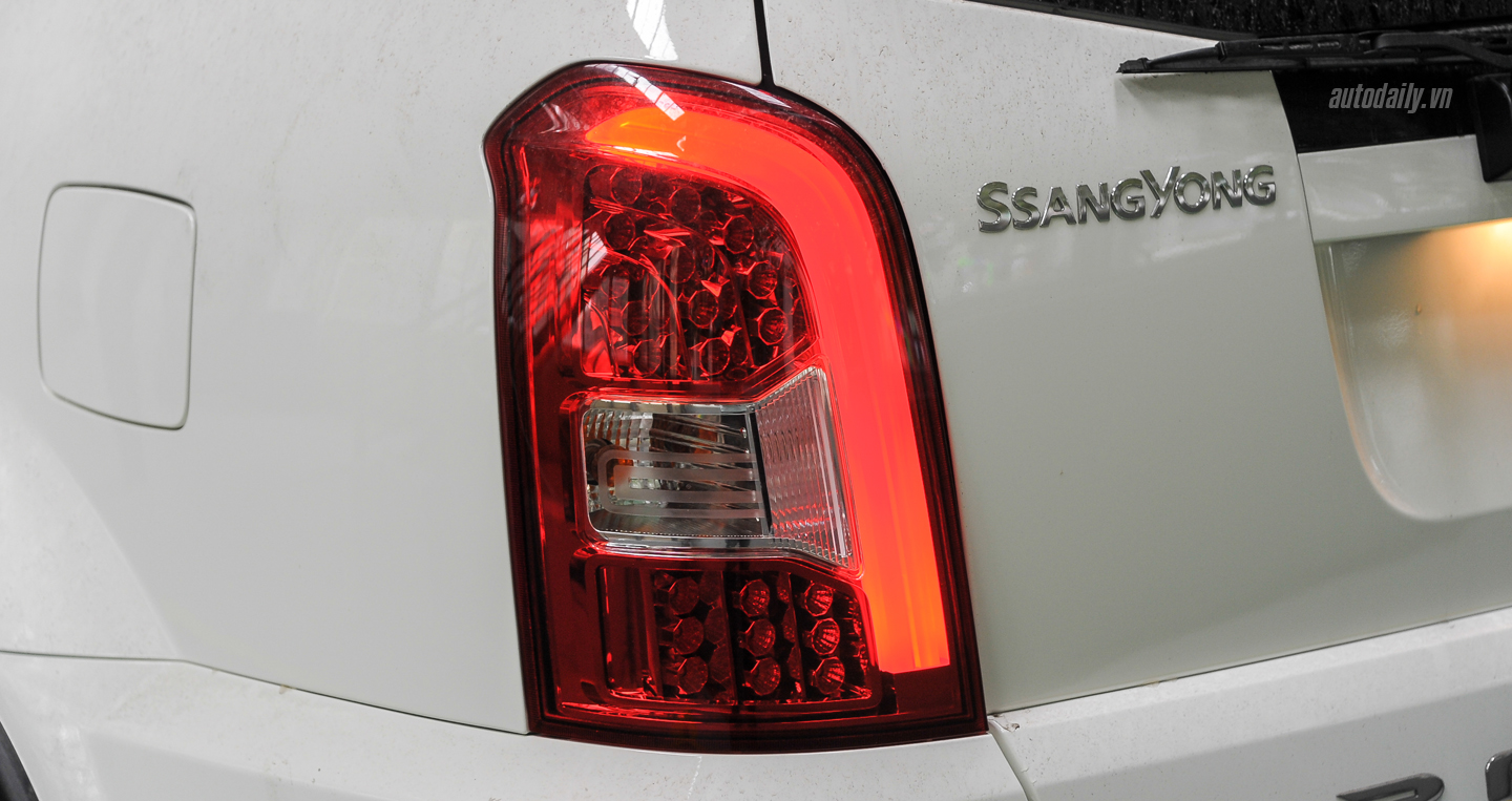 Ảnh chi tiết SsangYong Rexton 2016 giá 1,119 tỷ đồng tại Việt Nam SsangYong Rexton Autodaily (18).JPG