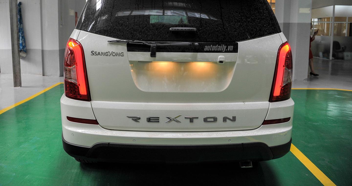 Ảnh chi tiết SsangYong Rexton 2016 giá 1,119 tỷ đồng tại Việt Nam SsangYong Rexton Autodaily (19).JPG