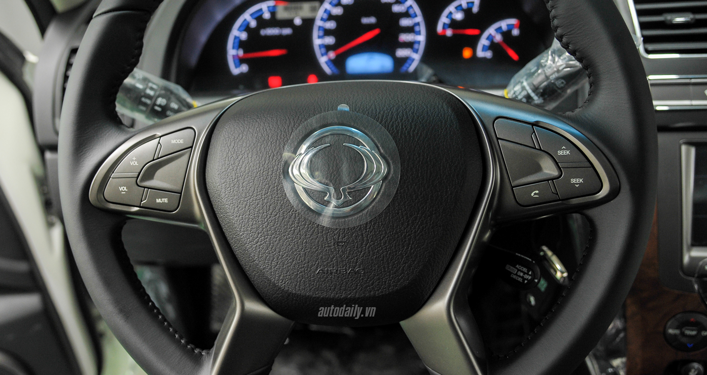 Ảnh chi tiết SsangYong Rexton 2016 giá 1,119 tỷ đồng tại Việt Nam SsangYong Rexton Autodaily (26).JPG