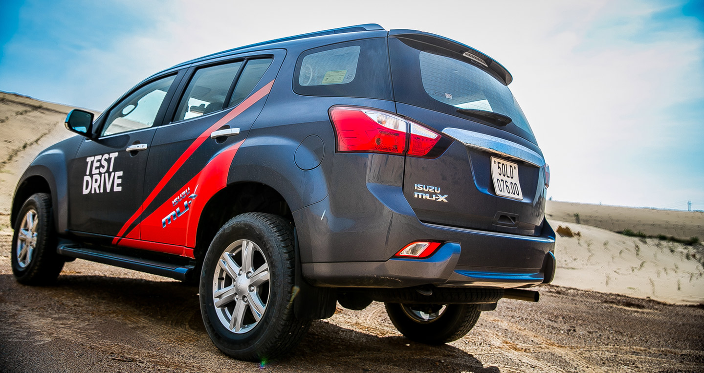 SUV đa dụng Isuzu mu-X: Giá tốt, bảo hành cao lại tiết kiệm nhiên liệu (3).jpg