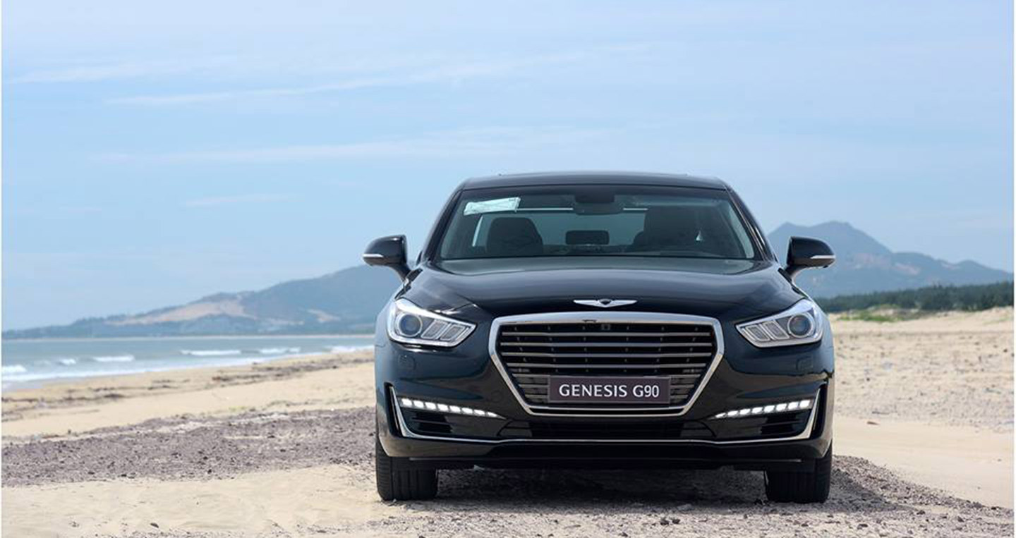 Ảnh chi tiết Genesis G90 genesis-g90 (13)-1.jpg