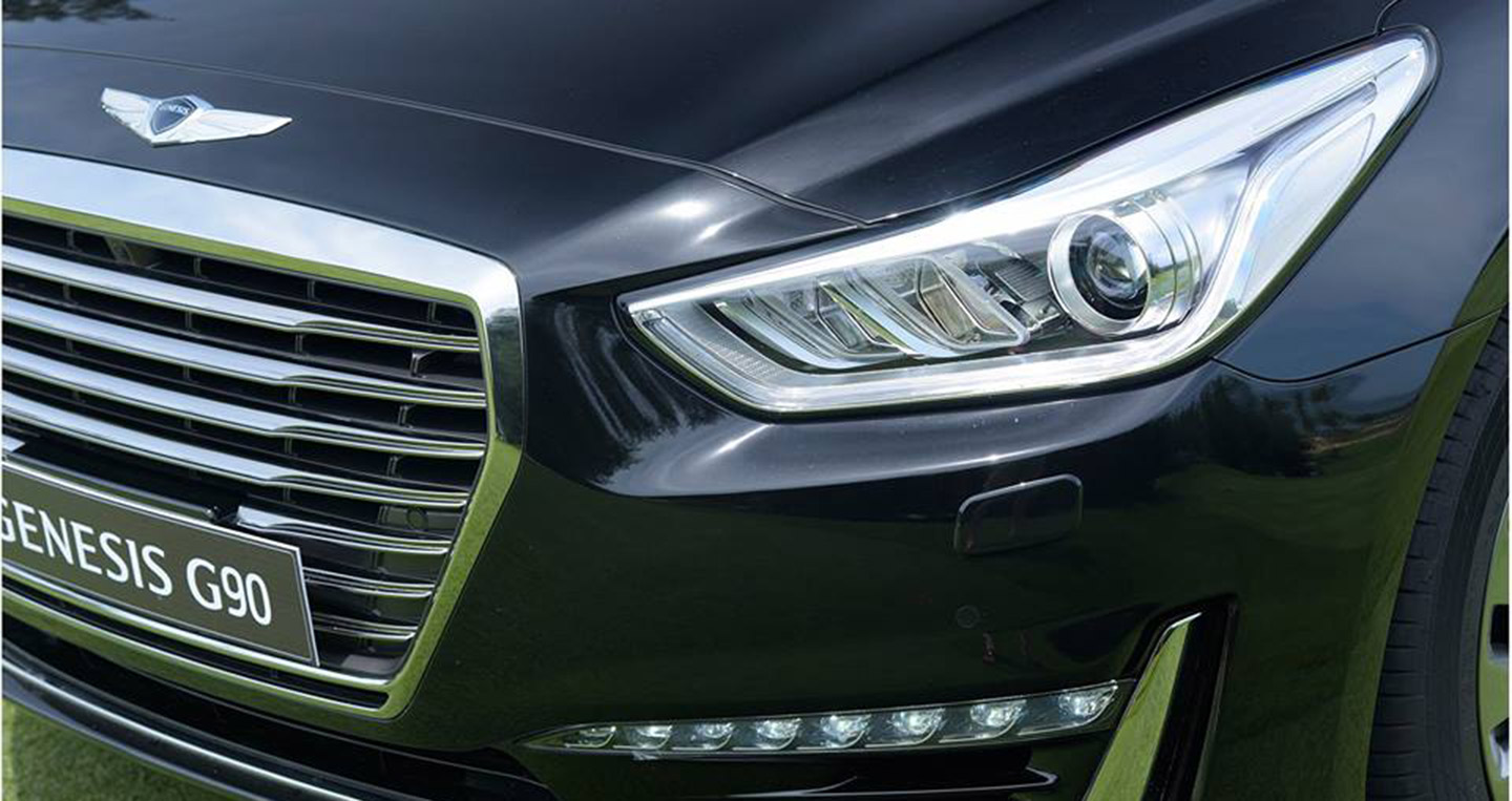 Ảnh chi tiết Genesis G90 genesis-g90 (7).jpg