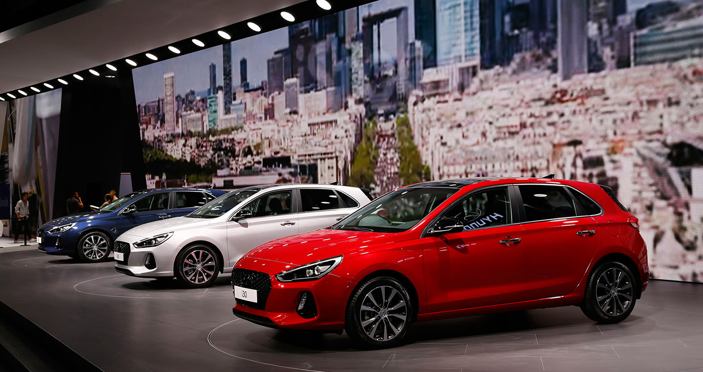 Ảnh chi tiết Hyundai i30 hatchback thế hệ mới 2017-HyundaiI30-01-1.jpg