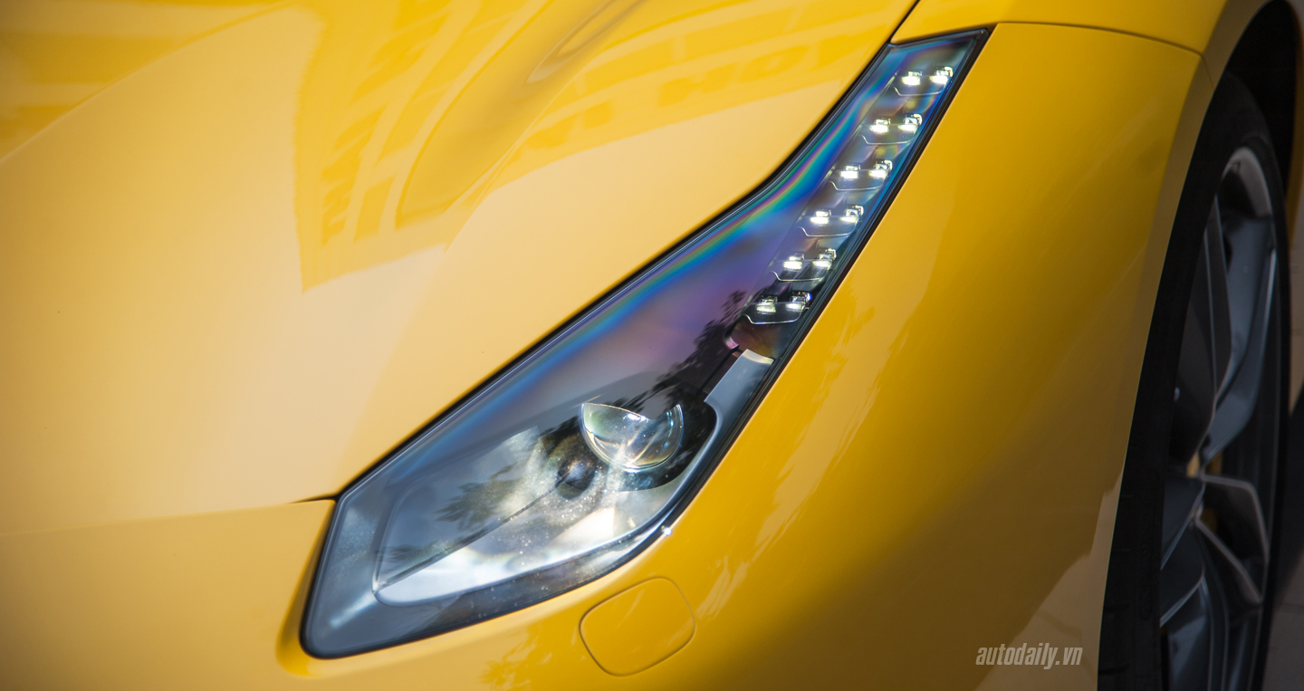 Ảnh chi tiết Ferrari 488 GTB màu vàng đầu tiên tại Hà Nội Ferrari 488 GTB Autodaily (10).JPG