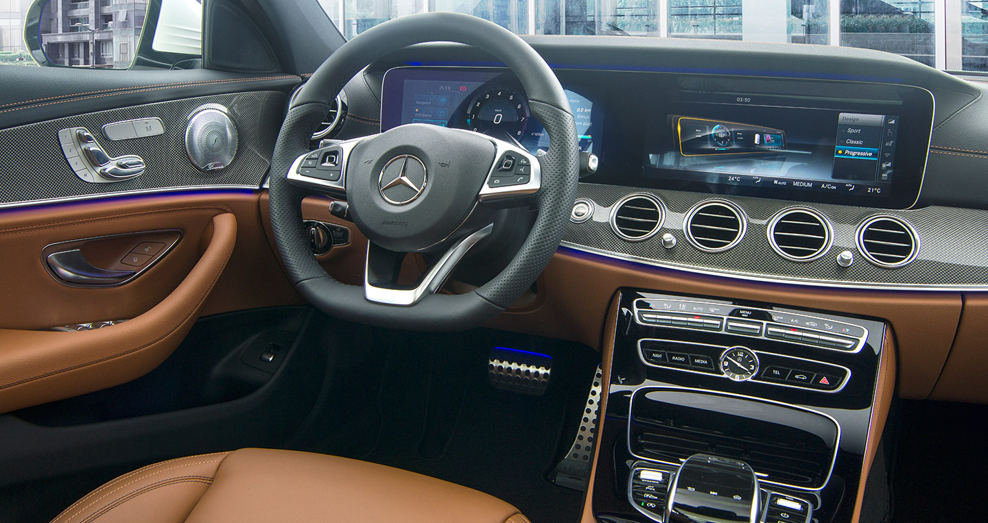 Ảnh chi tiết Mercedes-Benz E300 AMG 2016 mercedes-benz-e300-amg (15).jpg