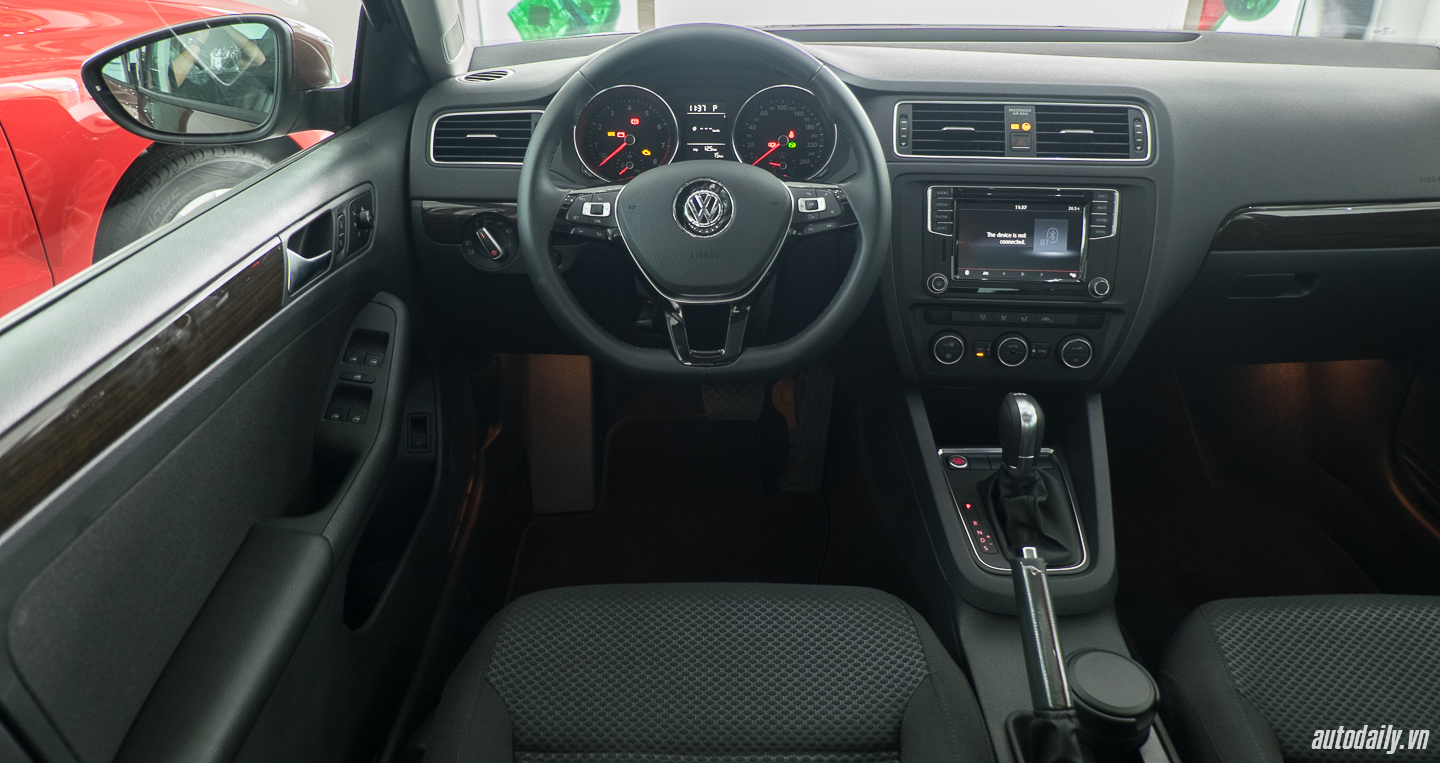 Ảnh chi tiết Volkswagen Jetta tại Việt Nam Volkswagen_Jetta (10).jpg