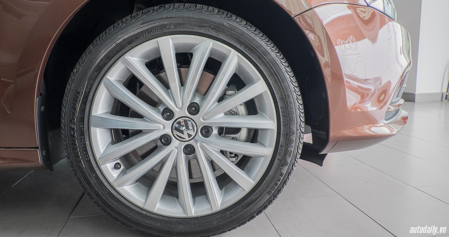 Ảnh chi tiết Volkswagen Jetta tại Việt Nam Volkswagen_Jetta (21).jpg