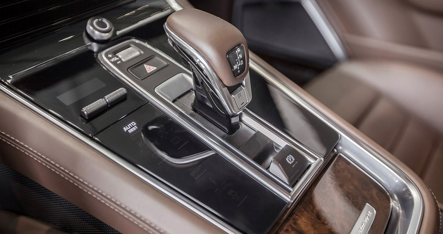 Ảnh chi tiết Porsche Panamera Turbo 2017 tại Việt Nam panamera-2017 (12).jpg