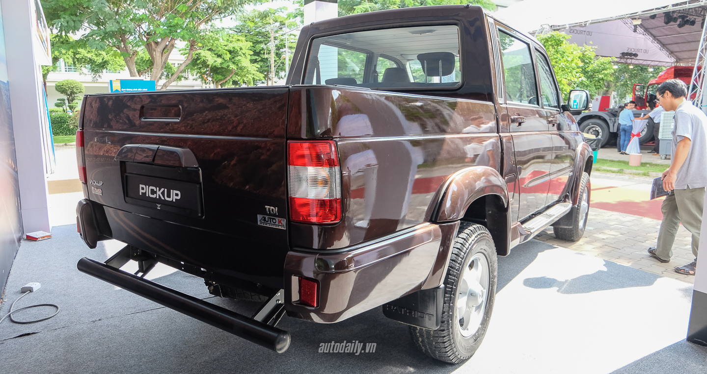 Bộ ba xe Nga thu hút sự quan tâm của người tiêu dùng Việt UAZ_Pick_UP (16).jpg