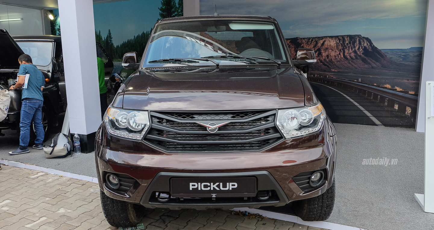 Bộ ba xe Nga thu hút sự quan tâm của người tiêu dùng Việt UAZ_Pick_UP (19).jpg