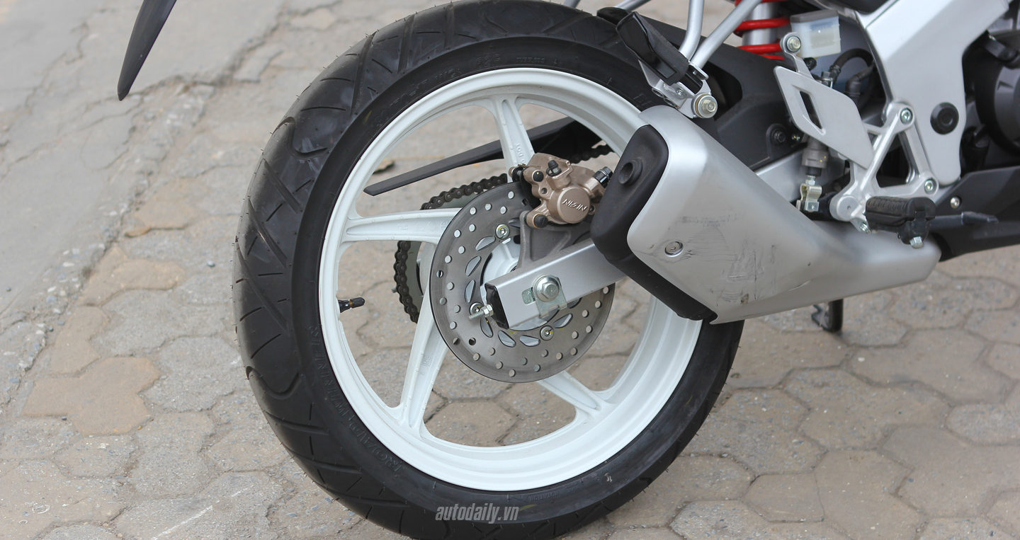 Ảnh chi tiết Honda CBR150R 2016 bản Thái Lan tại Hà Nội Honda CBR150R Thai Autodaily (10).jpg