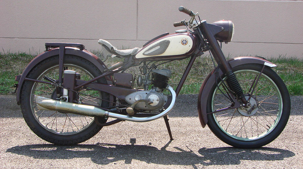 Yamaha's first motorcycle was born in 1955, yamaha-ya-1-4.jpg
