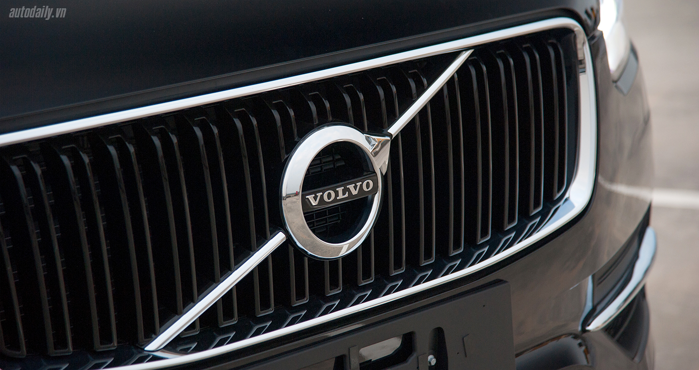 Ảnh chi tiết Volvo XC90 chính hãng giá 3,4 tỷ đồng tại Hà Nội volvo-xc90-5.jpg