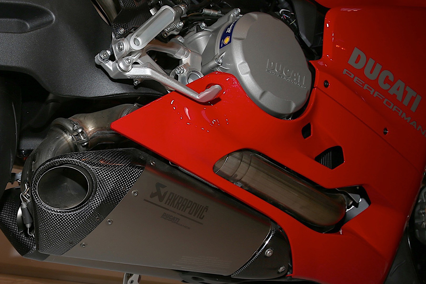 special-edition-ducati-959-panigale-announced-for-the-uk-3.jpg