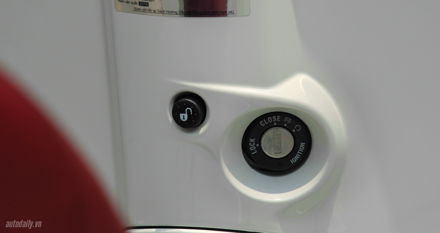 Ảnh chi tiết Vespa Primavera 125 ABS 2016 vespa-26.JPG