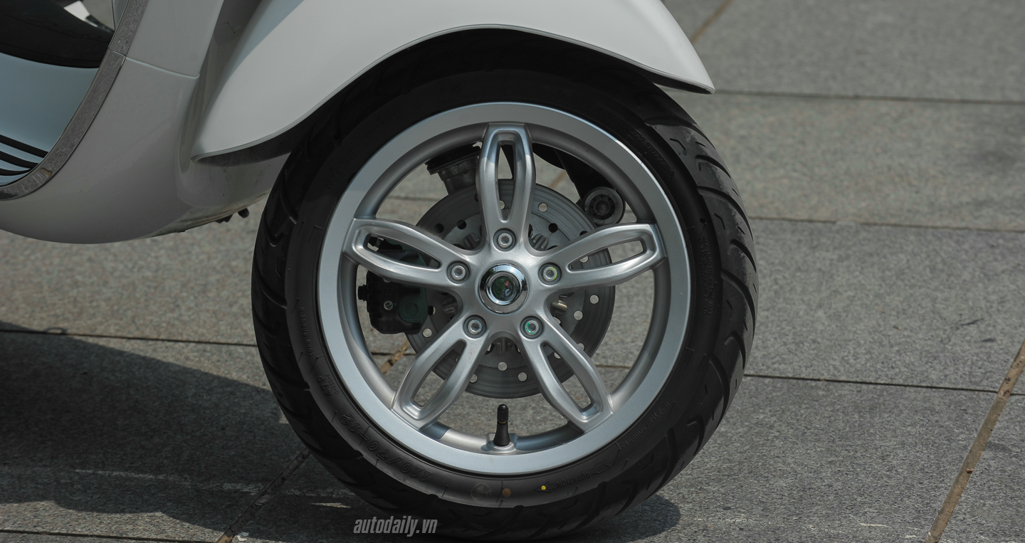 Ảnh chi tiết Vespa Primavera 125 ABS 2016 vespa-40.JPG