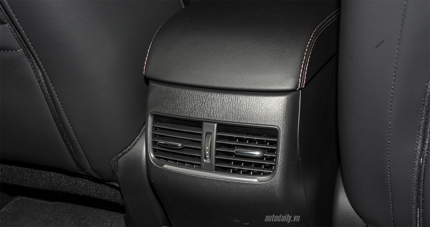 Ảnh chi tiết Mazda6 2107 vừa ra mắt tại Việt nam mazda6-2.jpg