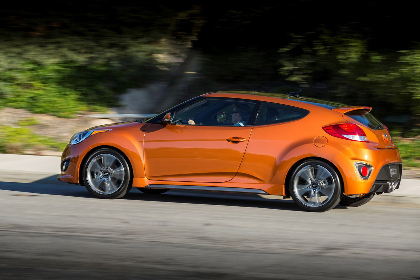 Ảnh chi tiết Hyundai Veloster Value Edition hyundai-veloster-value-edition-22.jpg