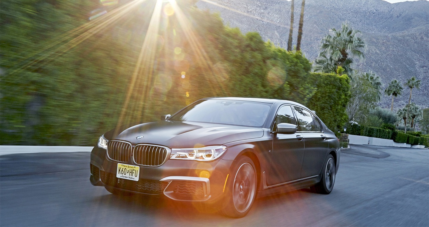 Xem ảnh chi tiết BMW M760i xDrive 2017 2017-bmw-m760li-xdrive-10.jpg