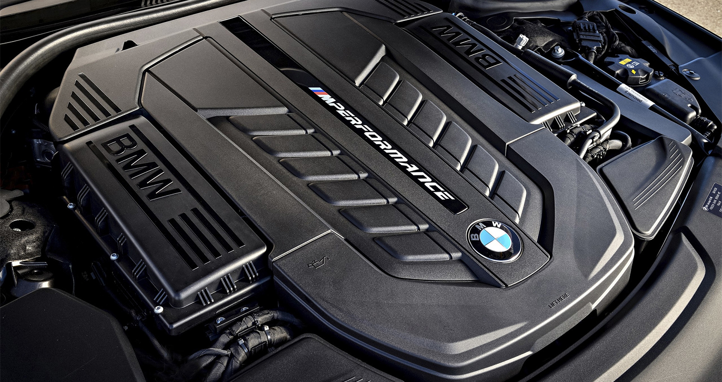 Xem ảnh chi tiết BMW M760i xDrive 2017 2017-bmw-m760li-xdrive-40.jpg