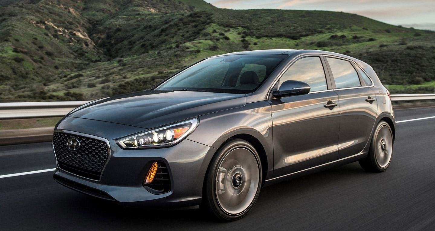 Ảnh chi tiết Hyundai Elantra GT 2018 hyundai-elantra-gt-2018-1600-06.jpg