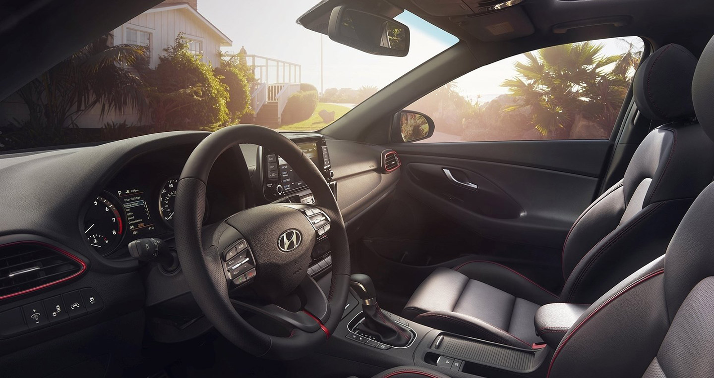 Ảnh chi tiết Hyundai Elantra GT 2018 hyundai-elantra-gt-2018-1600-13.jpg