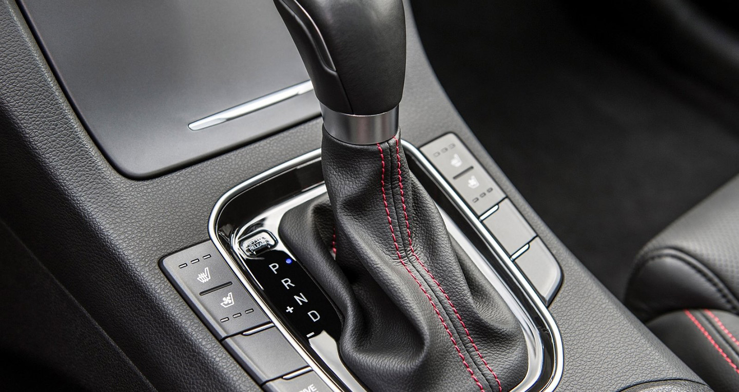 Ảnh chi tiết Hyundai Elantra GT 2018 hyundai-elantra-gt-2018-1600-1b.jpg