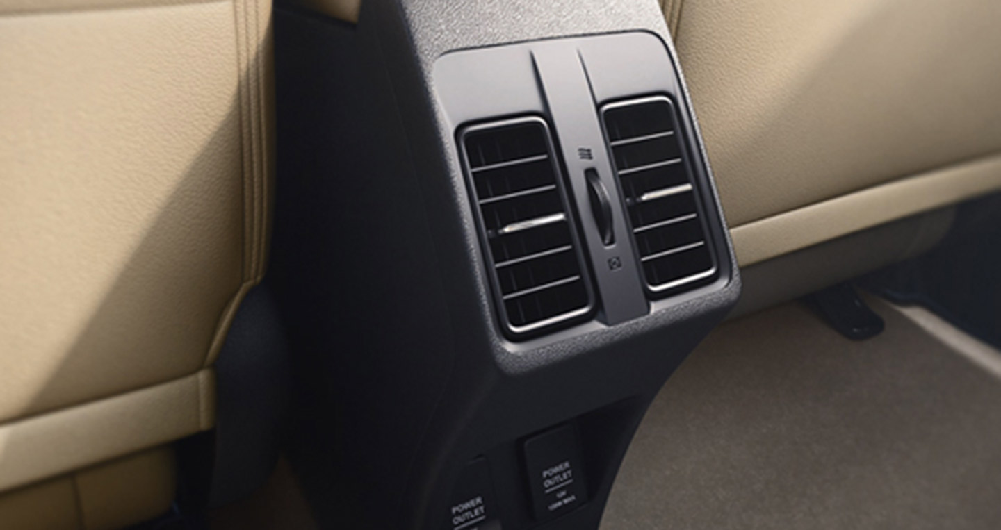 Ảnh chi tiết Honda City bản nâng cấp honda-city-facelift-india-19.jpg