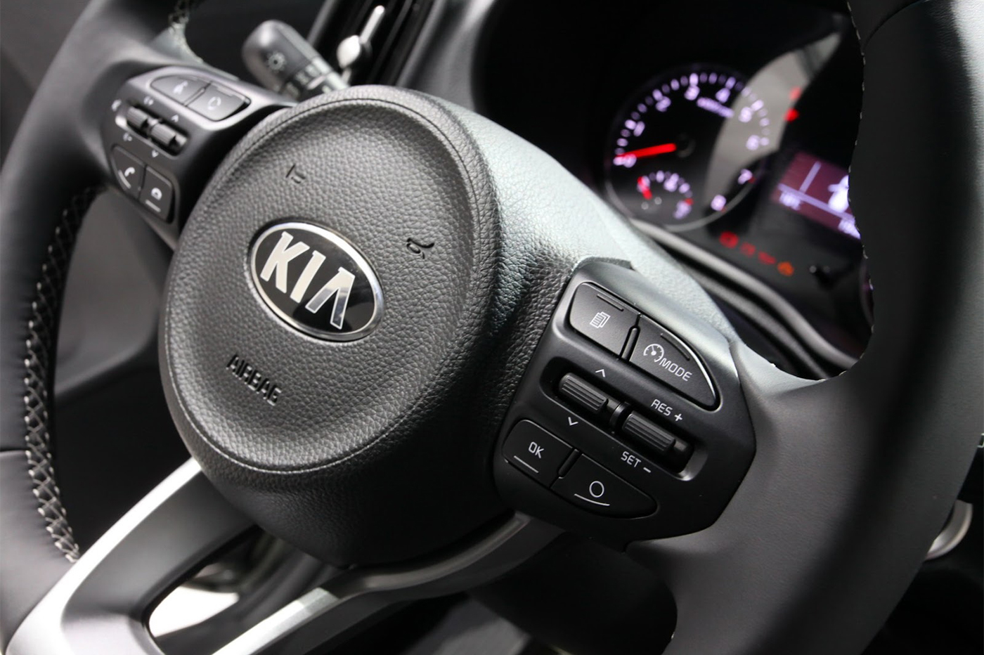 Ảnh chi tiết Kia Morning 2017 phiên bản châu Âu 2017-kia-picanto-53.jpg