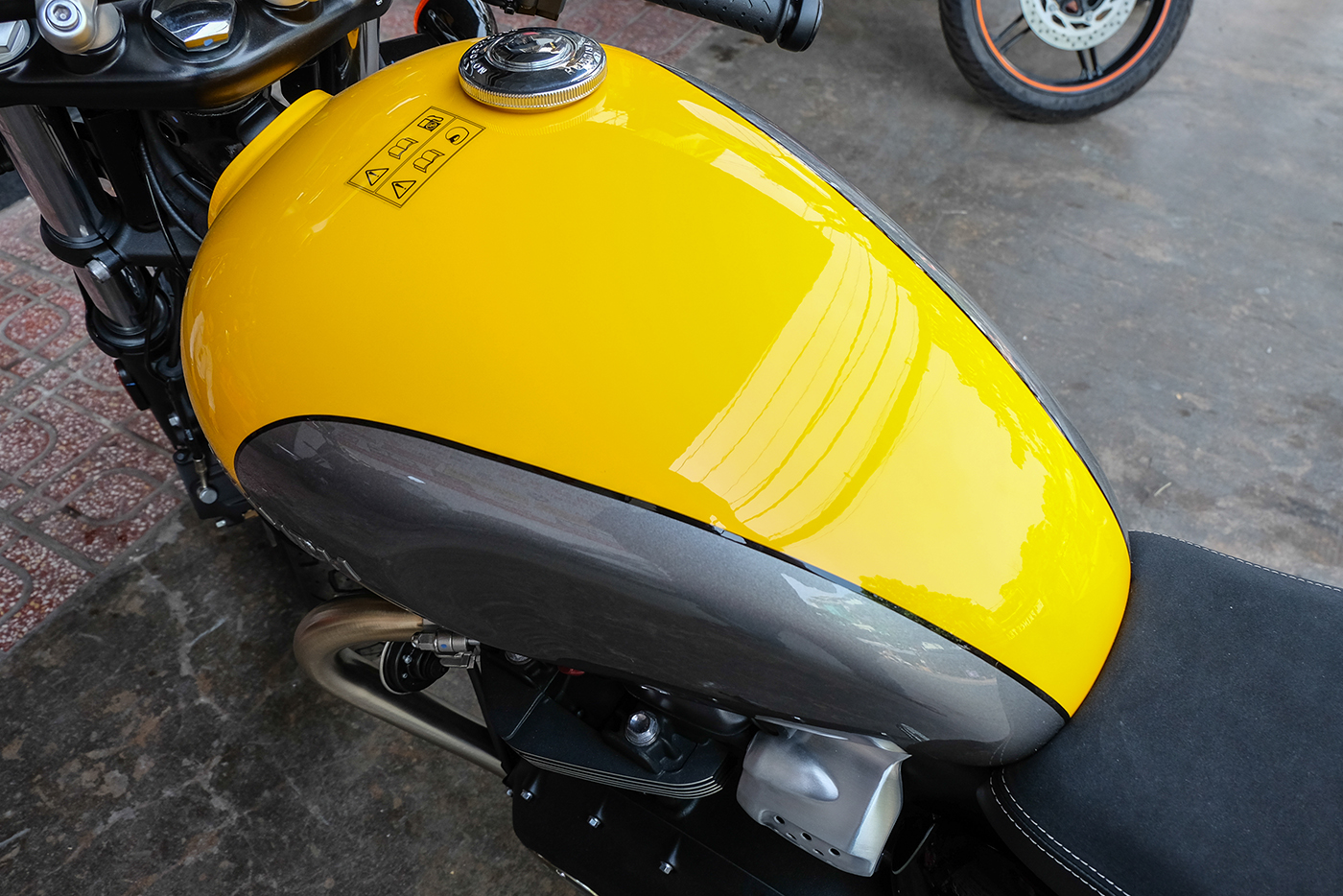 Ảnh chi tiết Triumph Street Cup 2017 giá 450 triệu tại Sài Gòn triumph-street-cup-2017-18.jpg