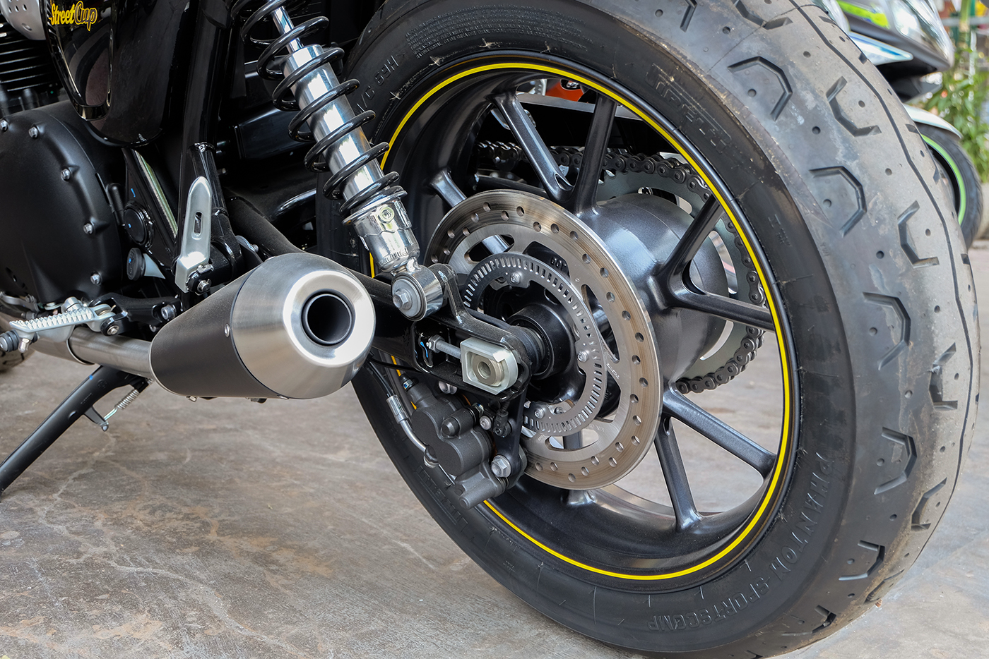 Ảnh chi tiết Triumph Street Cup 2017 giá 450 triệu tại Sài Gòn triumph-street-cup-2017-22.jpg