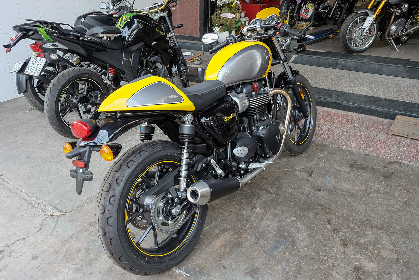 Ảnh chi tiết Triumph Street Cup 2017 giá 450 triệu tại Sài Gòn triumph-street-cup-2017-26.jpg