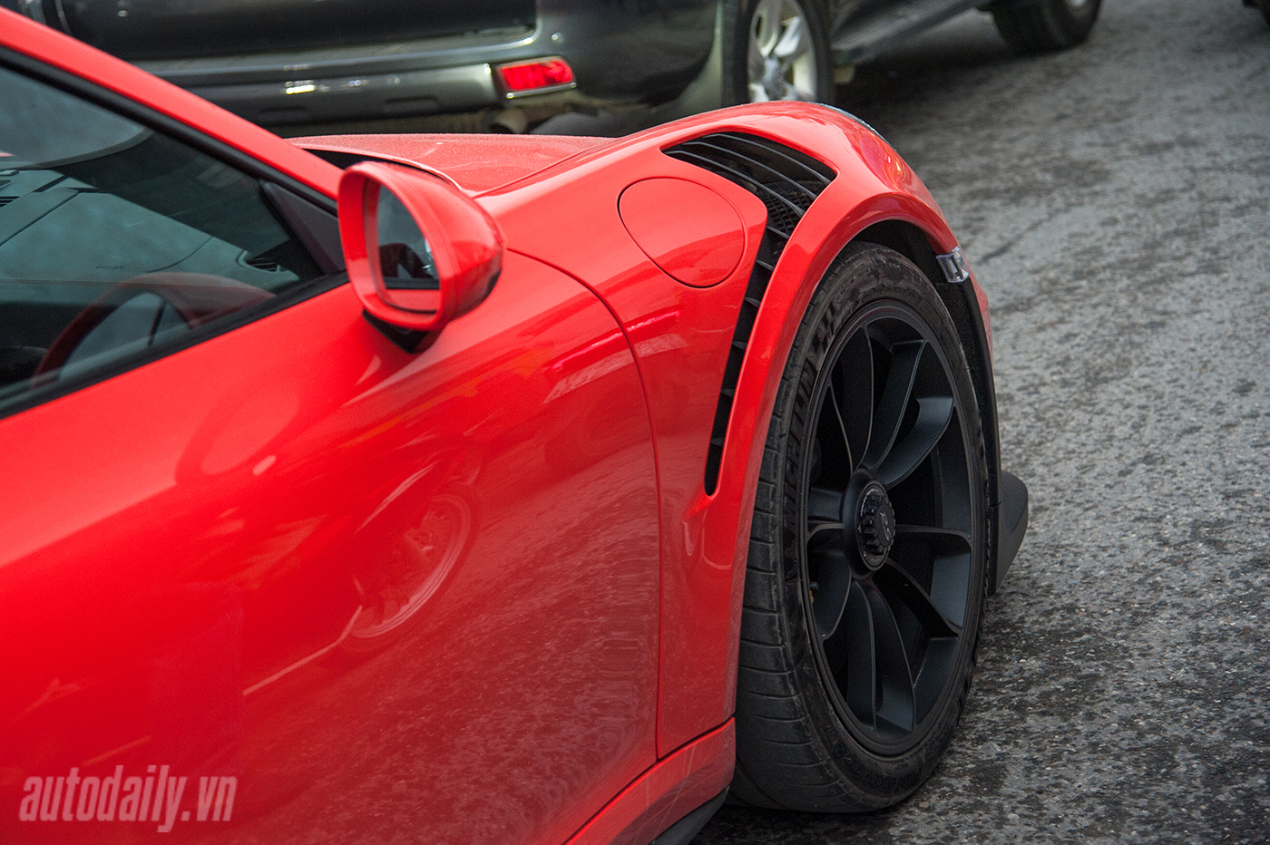 Ảnh chi tiết Porsche 911 GT3 RS độc nhất Việt Nam porsche-5.jpg