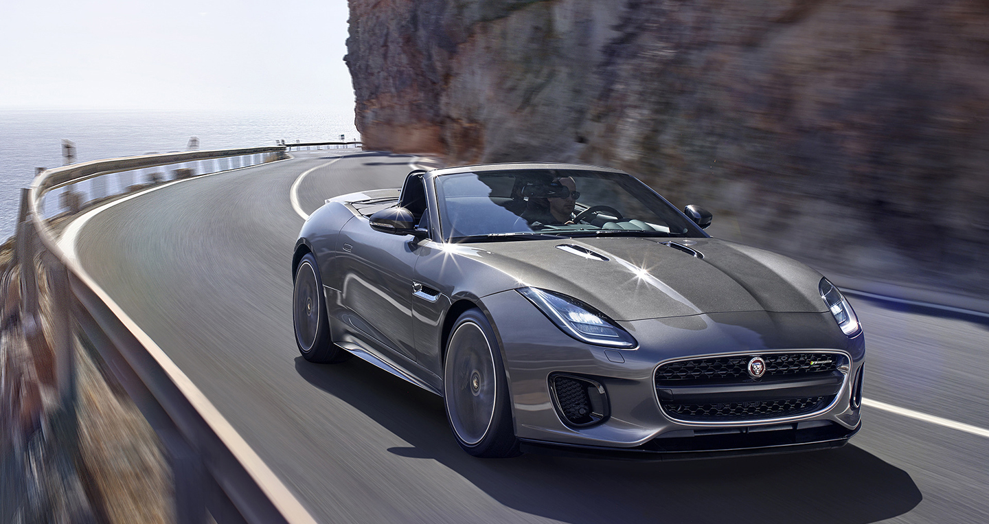 Ảnh chi tiết Jaguar F-Type 2018 2018-jaguar-f-type-13.jpg