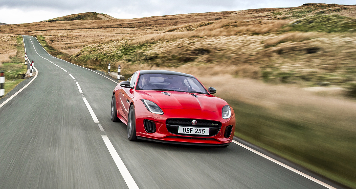 Ảnh chi tiết Jaguar F-Type 2018 2018-jaguar-f-type-3.jpg