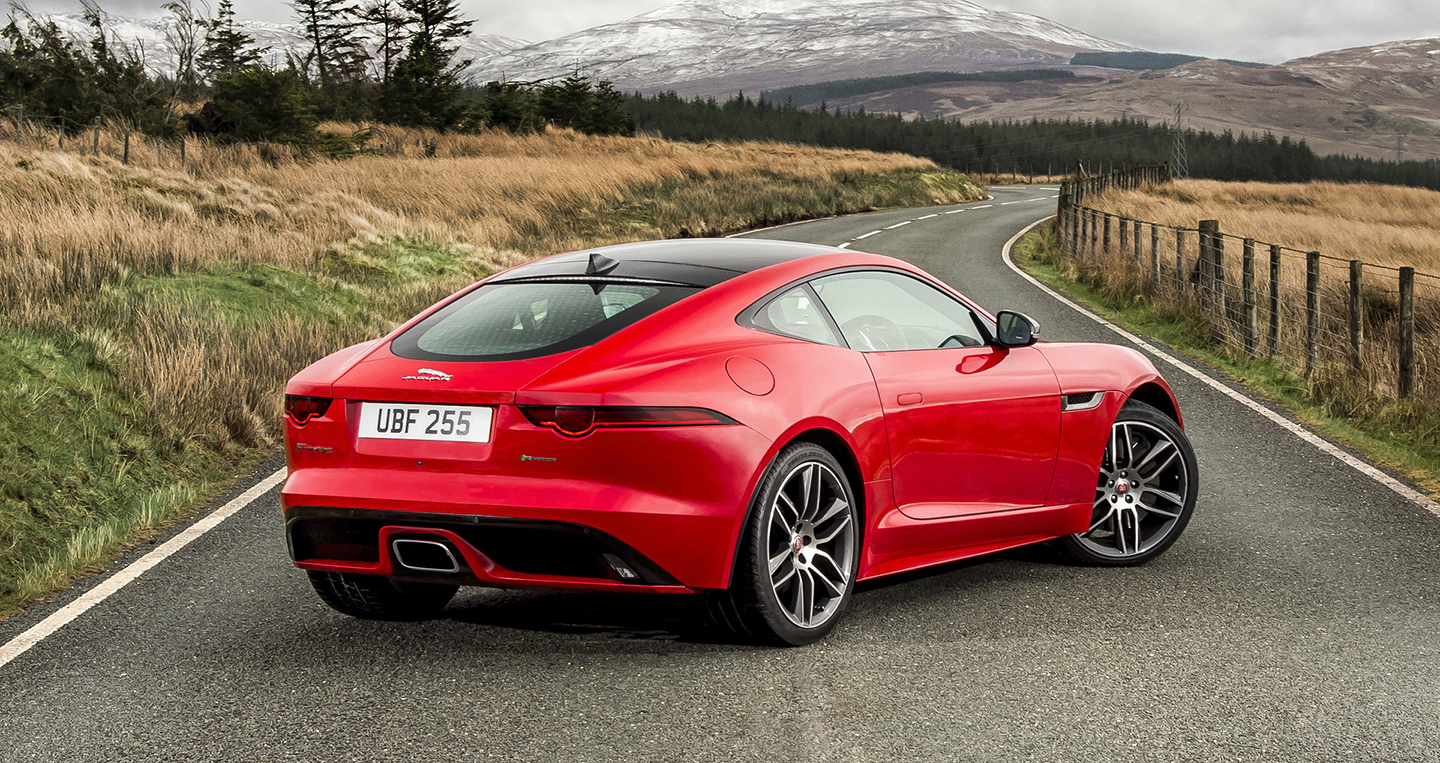 Ảnh chi tiết Jaguar F-Type 2018 2018-jaguar-f-type-4.jpg