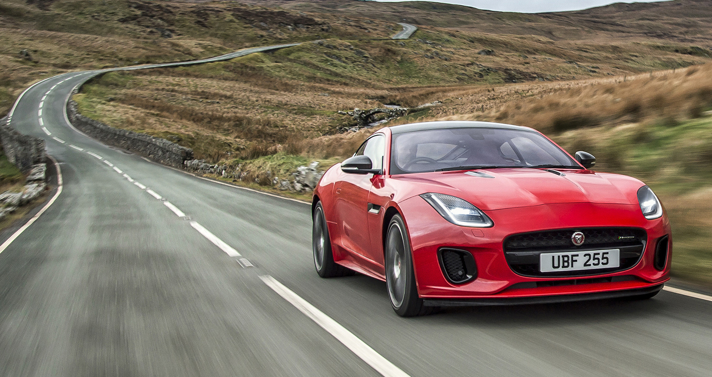 Ảnh chi tiết Jaguar F-Type 2018 2018-jaguar-f-type-5.jpg