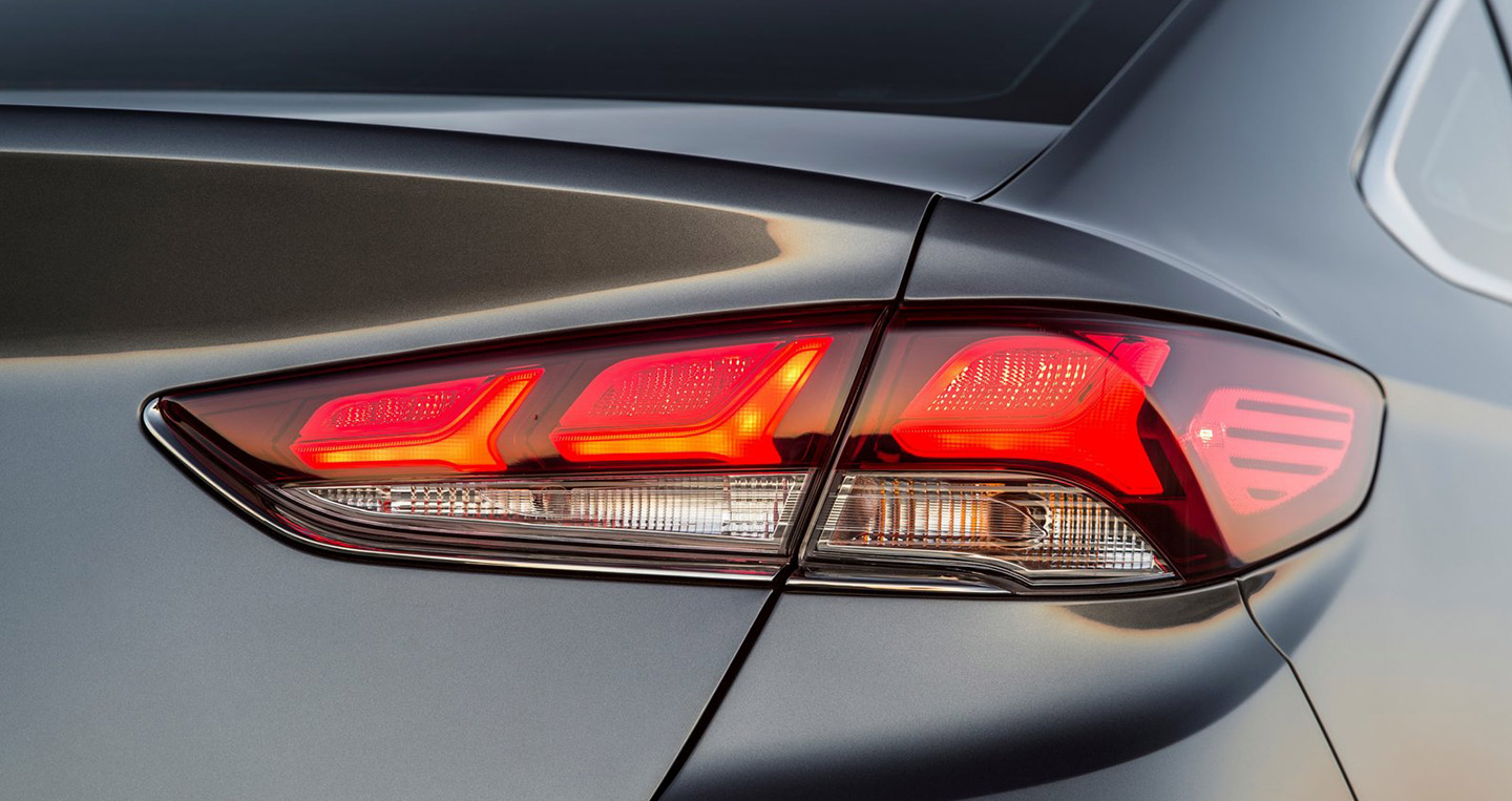 Ảnh chi tiết Hyundai Sonata 2018 2018-hyundai-sonata-14.jpg