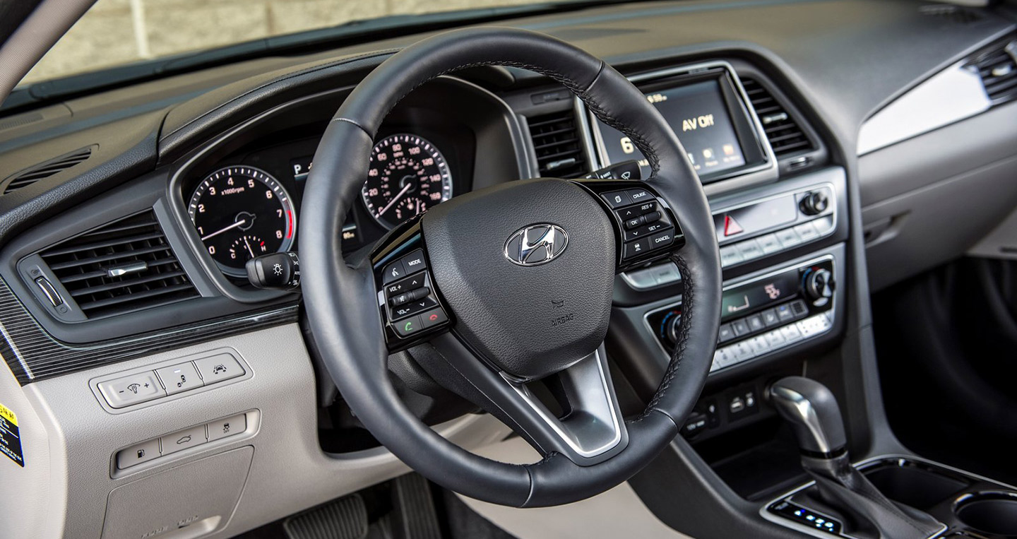 Ảnh chi tiết Hyundai Sonata 2018 2018-hyundai-sonata-26.jpg
