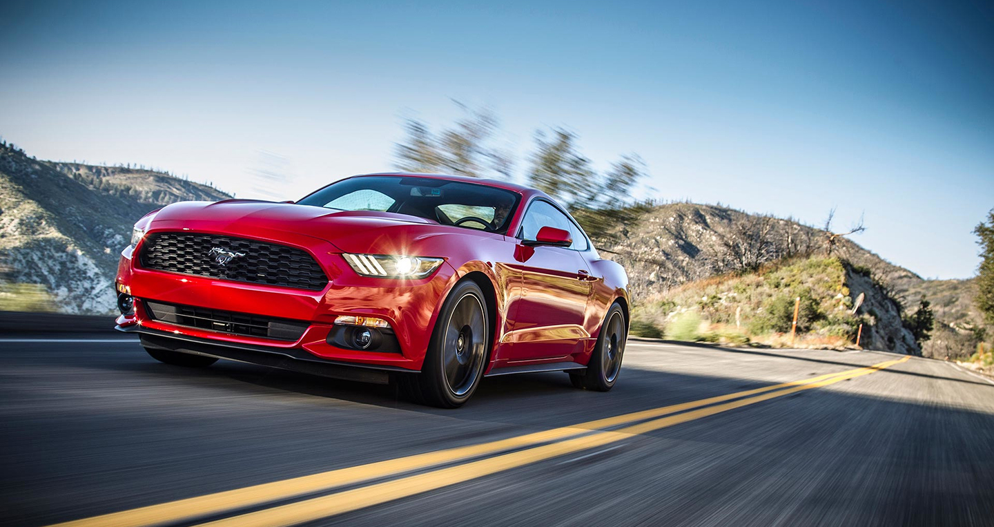Ford Mustang - Mẫu xe thể thao bán chạy nhất thế giới trong năm 2016