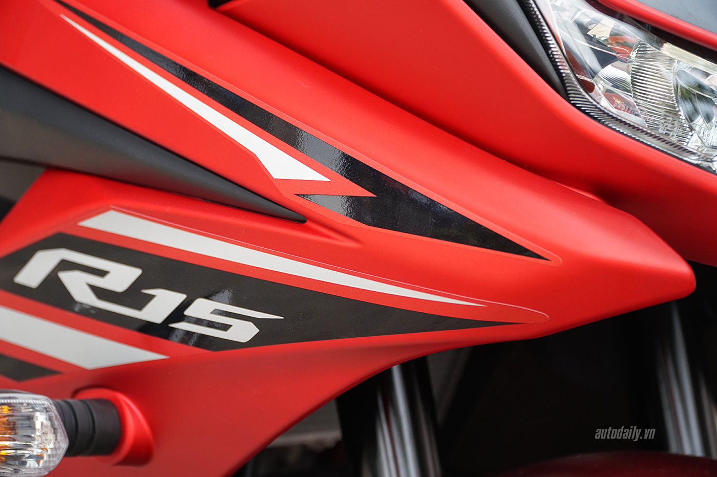 Ảnh chi tiết Yamaha R15 V3.0 2017 giá hơn 110 triệu tại Hà Nội yamaha-r15-2017-30.jpg