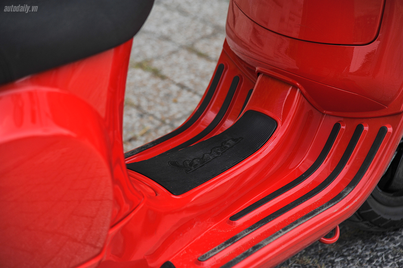 Xem thêm ảnh chi tiết đánh giá Vespa LX 125 2017 vespa-lx-1250-2017-10.jpg