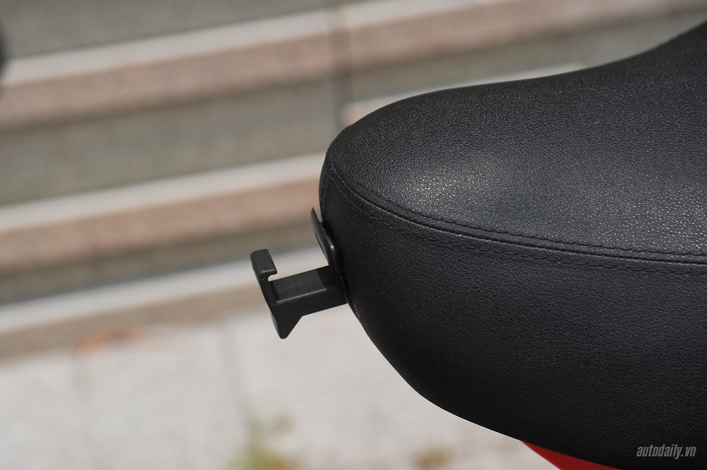 Xem thêm ảnh chi tiết đánh giá Vespa LX 125 2017 vespa-lx-1250-2017-22.jpg