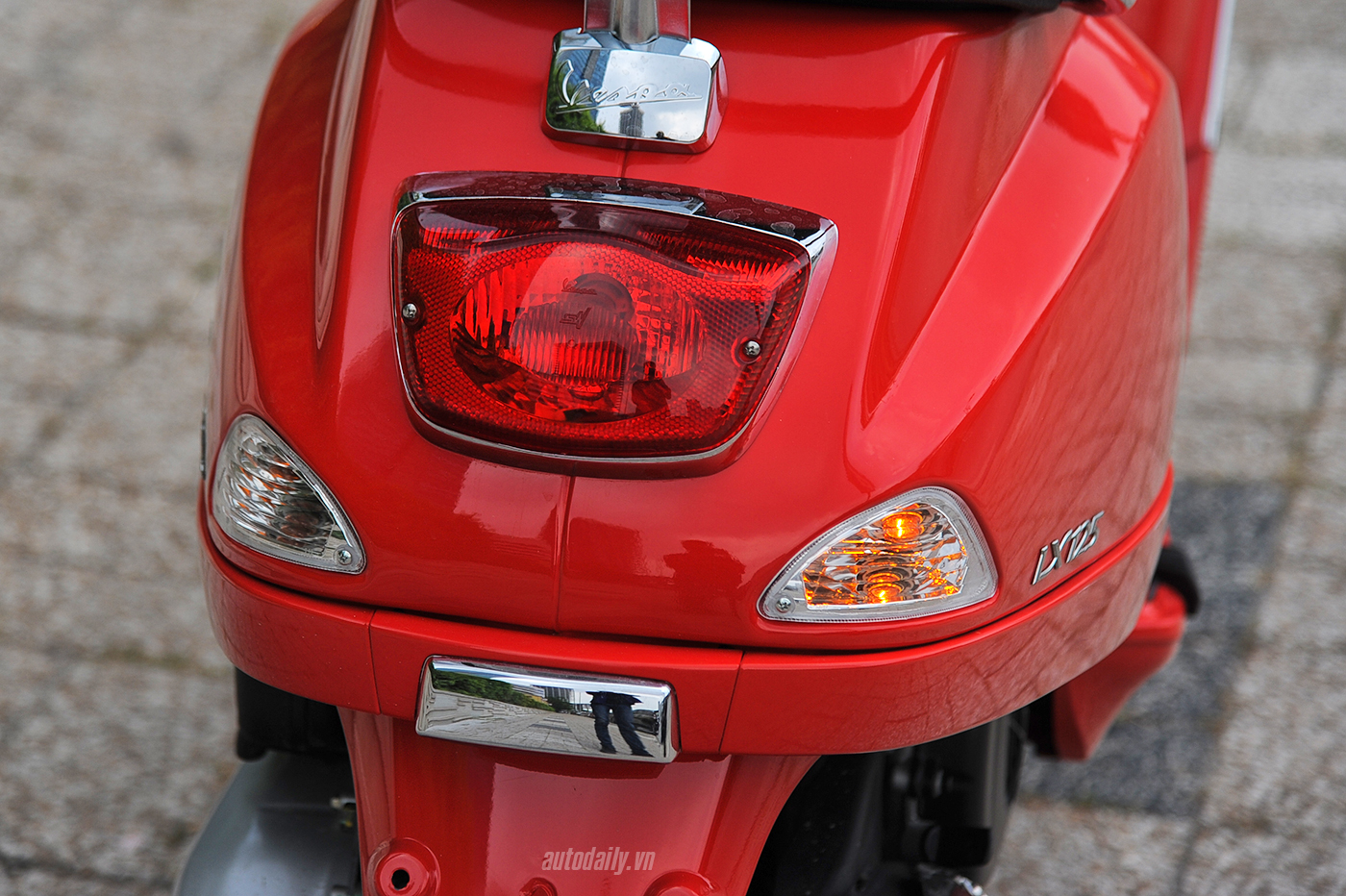 Xem thêm ảnh chi tiết đánh giá Vespa LX 125 2017 vespa-lx-1250-2017-9.jpg